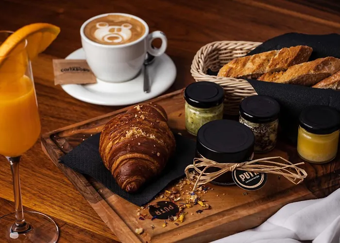 Hisa Putr לינה וארוחת בוקר