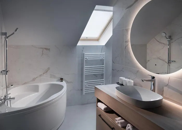 Oda ve Kahvaltı Hisa Putr